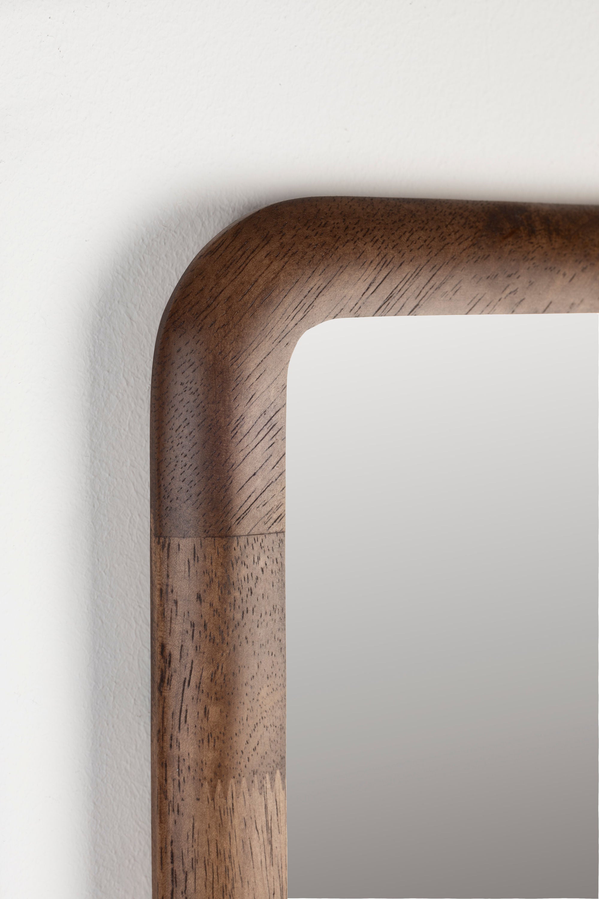 Nyko Brown Wood Rectangle Wall Mirror Medium